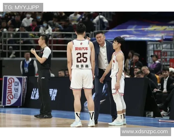 篮球明星背后的家世揭秘：从平凡到辉煌的成长故事与家庭影响